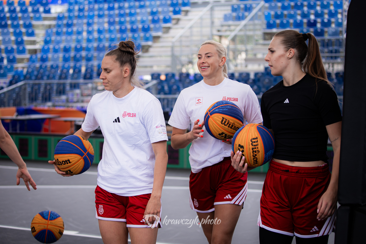 Polki z bilansem 1:1 na otwarcie. Decydowała końcówka [#3x3WC: Dzień1]
